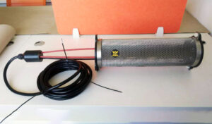 Titanium anode for industrial water descaling